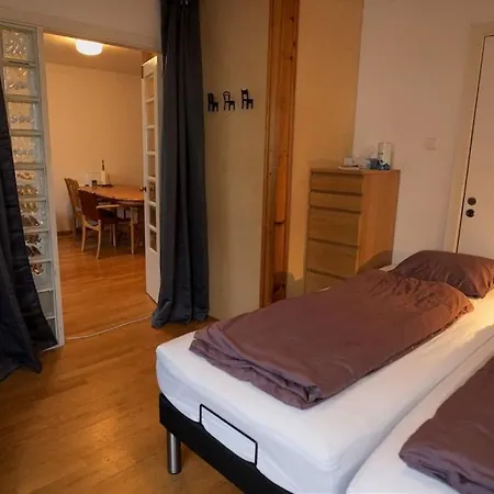 Cozy On The Strip Apartment Reykjavik Exterior photo